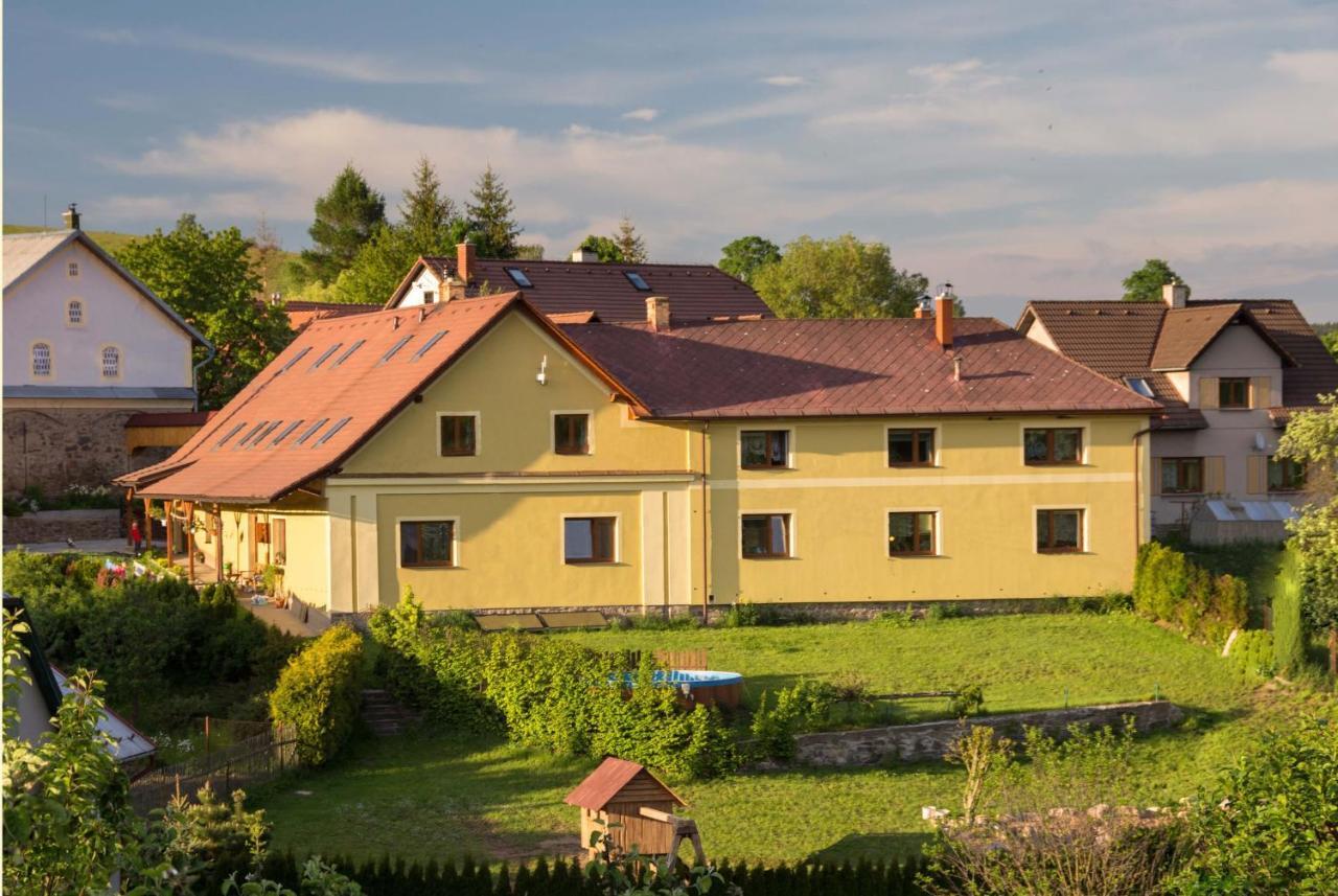 Penzion Konvalinka Jimramovské Pavlovice Kültér fotó